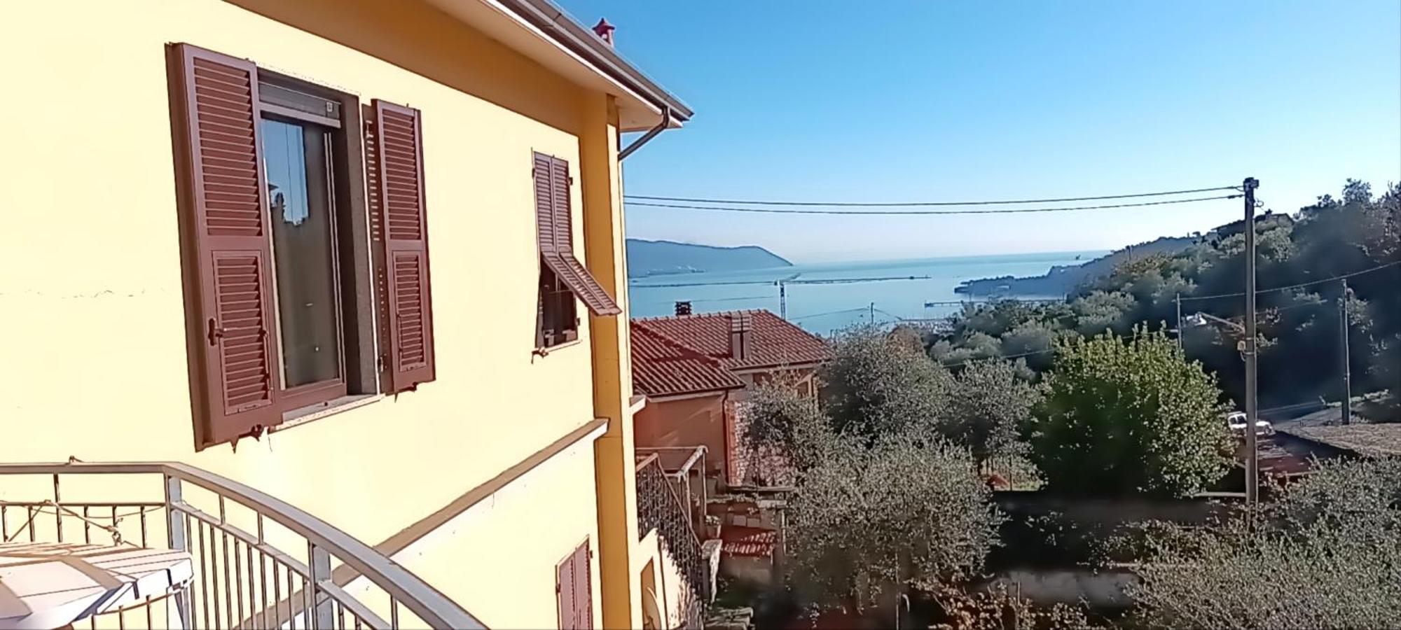 Ca'Di Gilbi E Pasqui Apartment La Spezia Ngoại thất bức ảnh